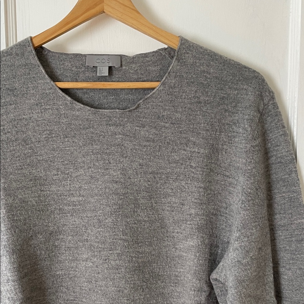 COS Heather Gray Knitwear